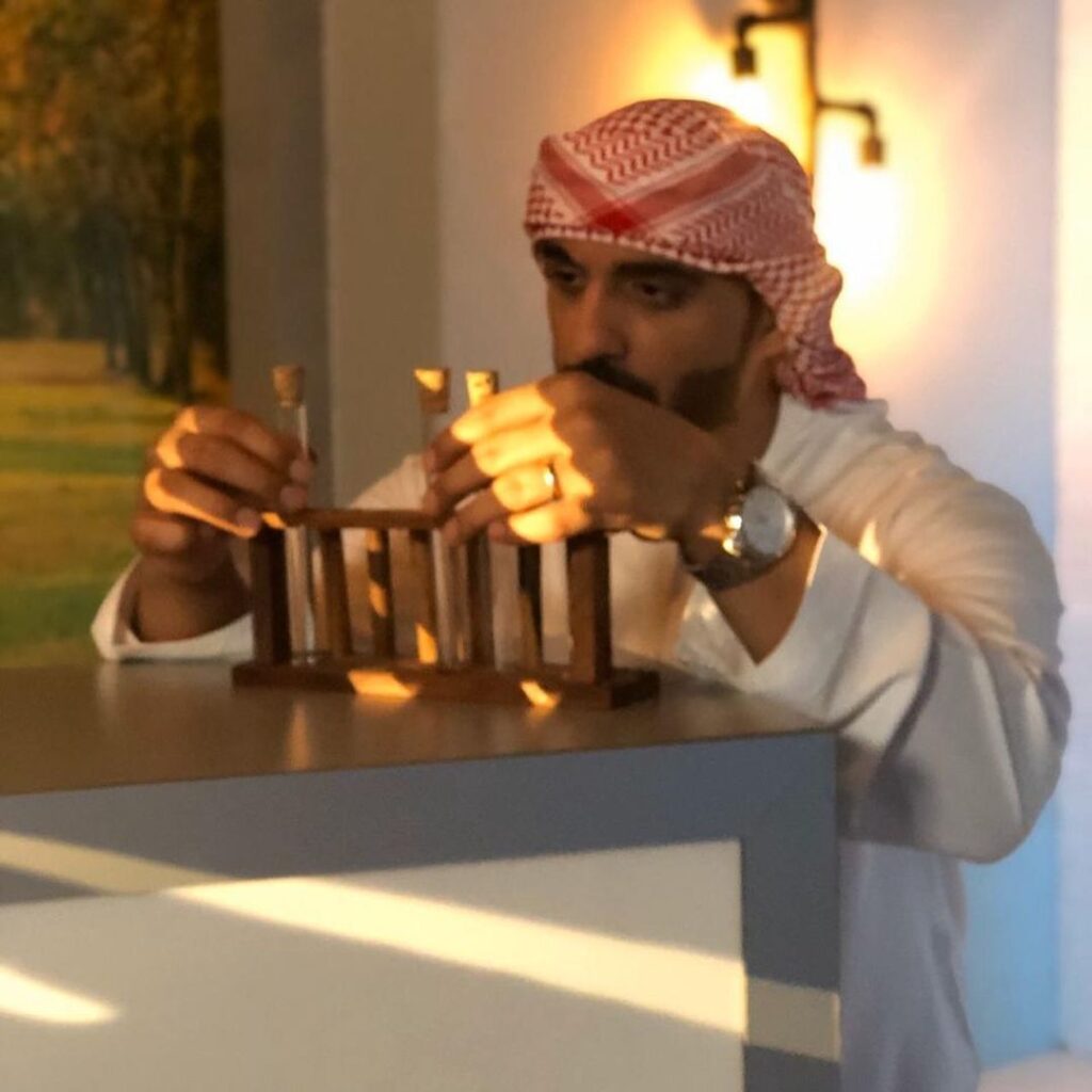 MB Magician mentalist Illusionist Gae events Dubai UAE 2
