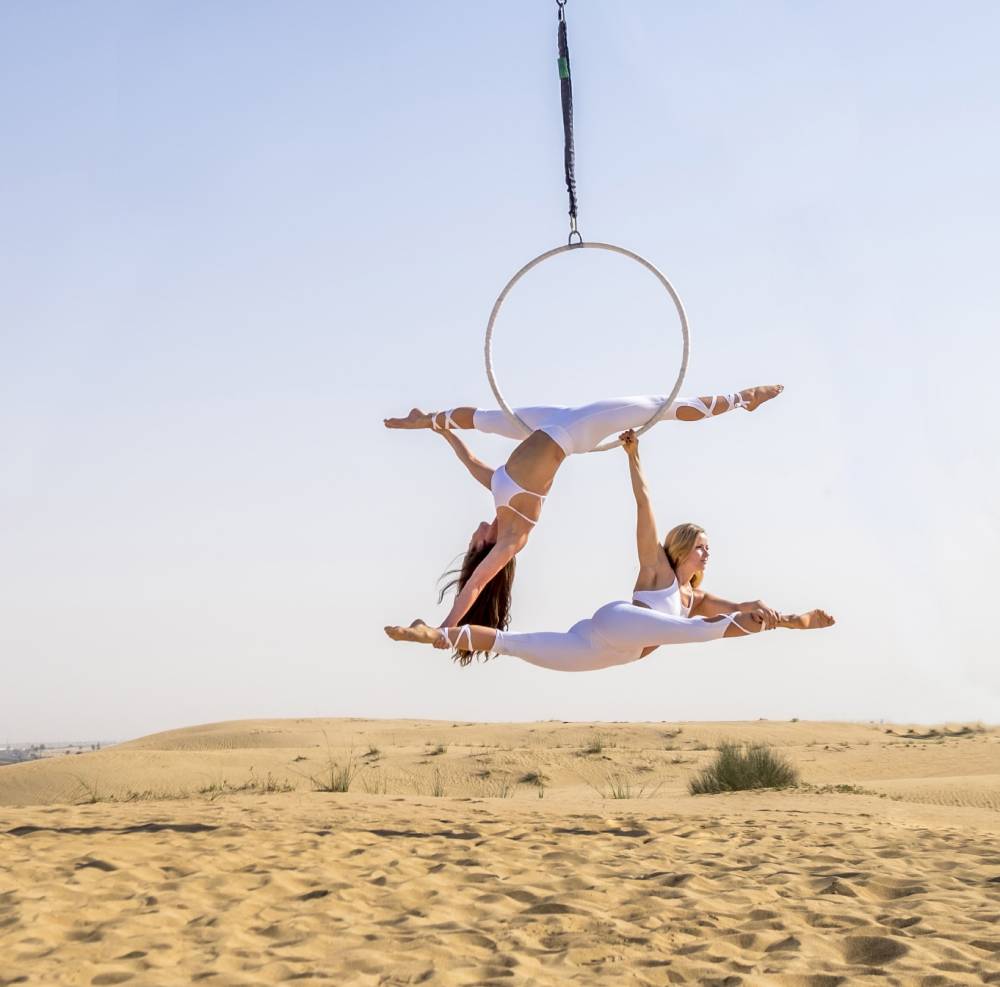 VL Aerilalists acrobats GAE EVENTS Dubai UAE 12