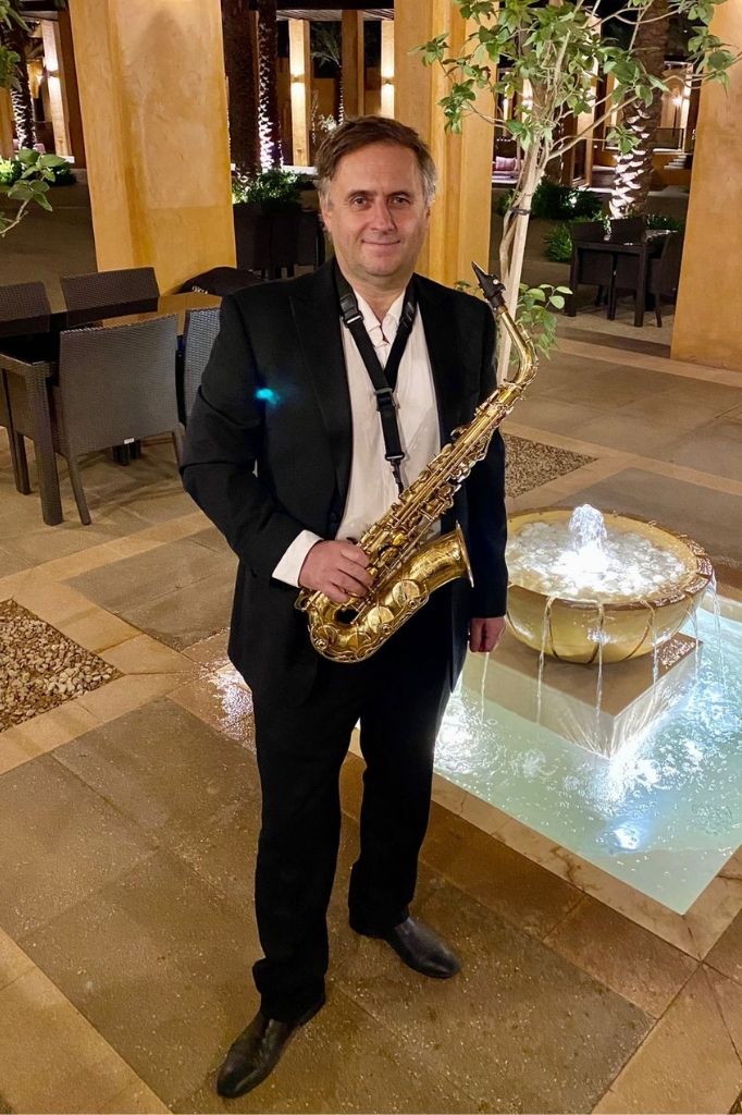 IA Saxophonist Gae events Dubai UAE 1