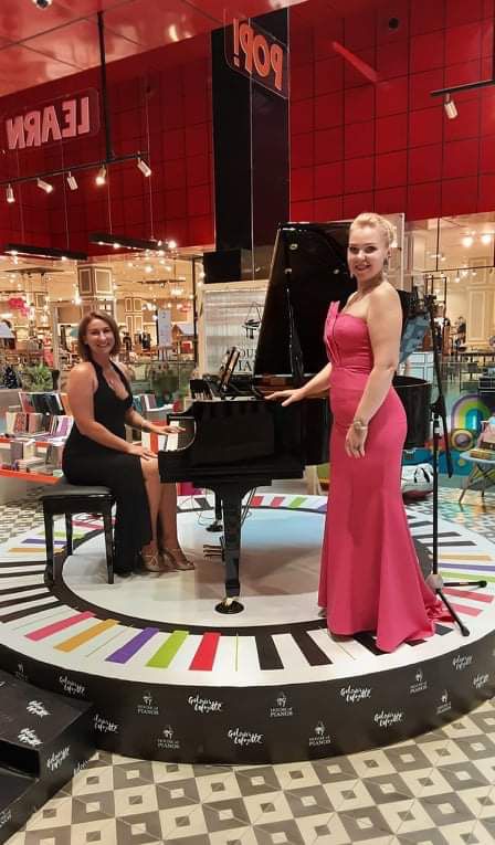 KR Pianist Opera Singer Duo GAE Events Dubai UAE 3