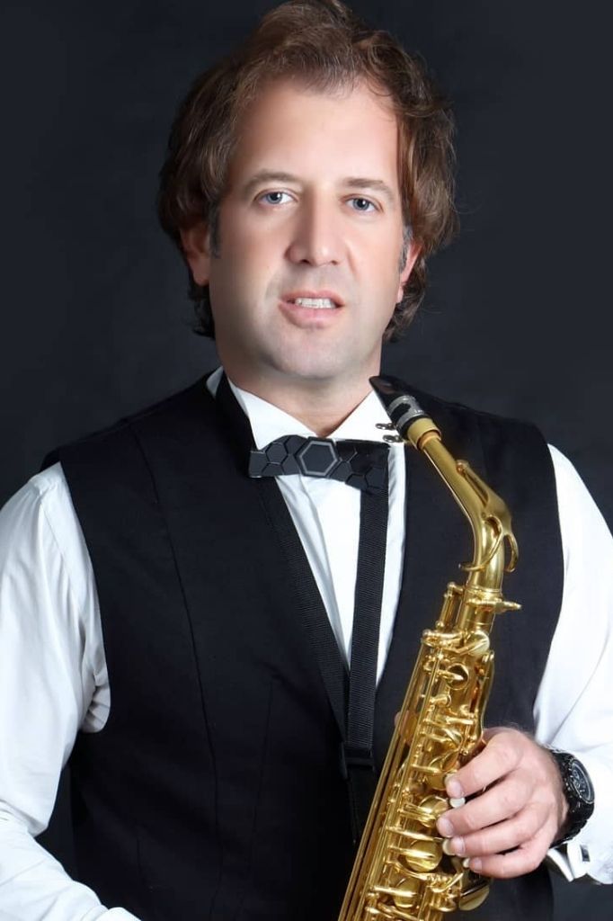 MD Saxophonist Gae events Dubai UAE 11