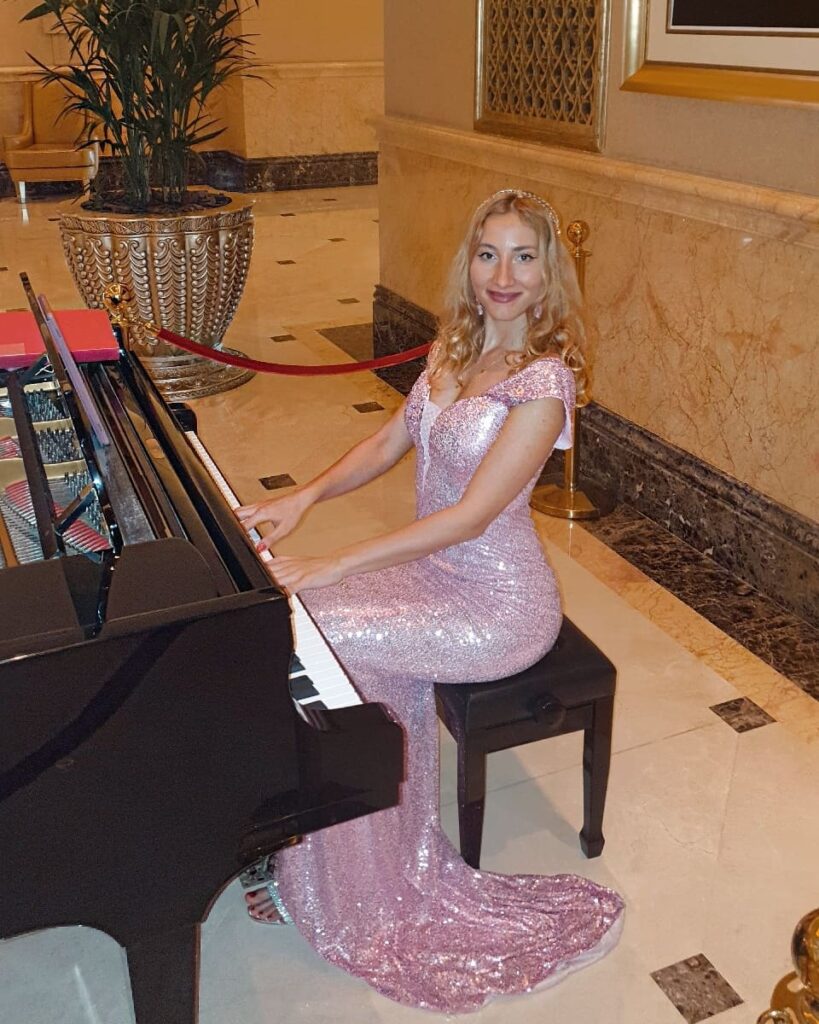 AL Pianist Gae events Dubai UAE 7