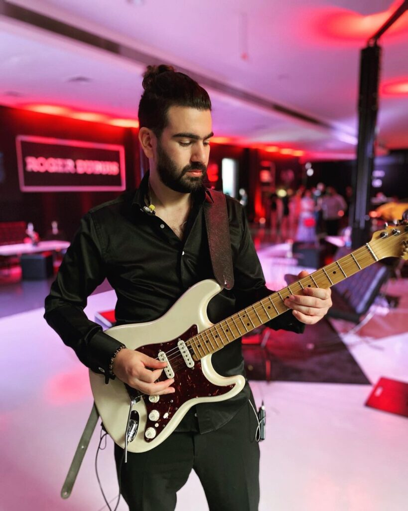 OH Arabic Guitarist Gae events Dubai UAE 1