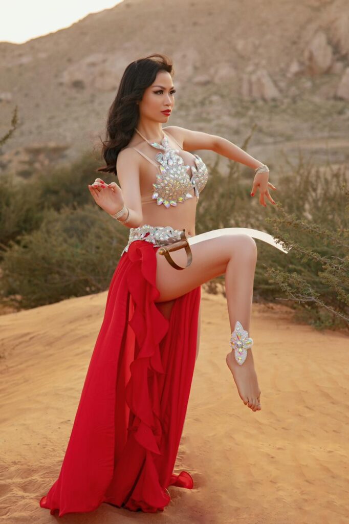 LQ Chinese Belly Dancer Gae events Dubai UAE 11