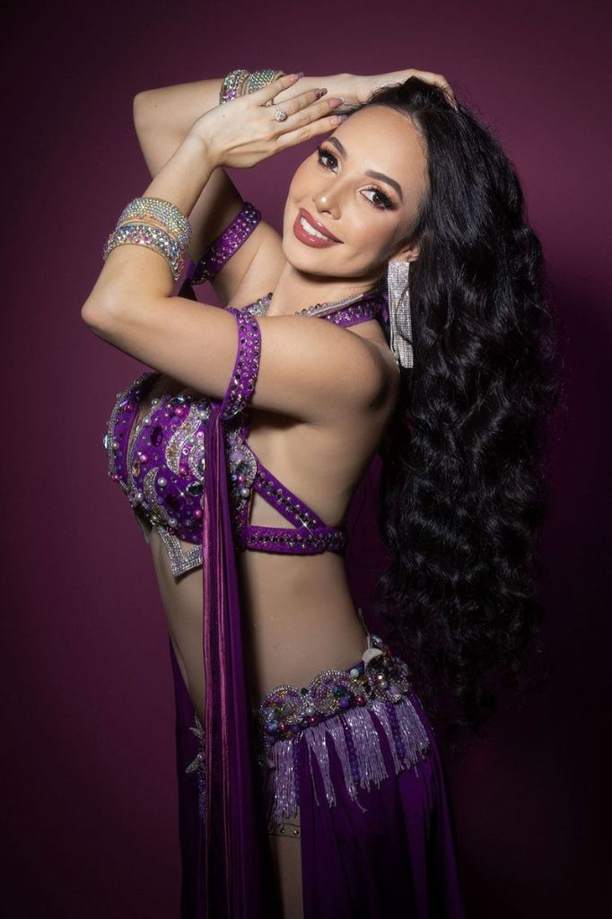 Profile TG Colombian Belly Dancer GAE Events Dubai UAE